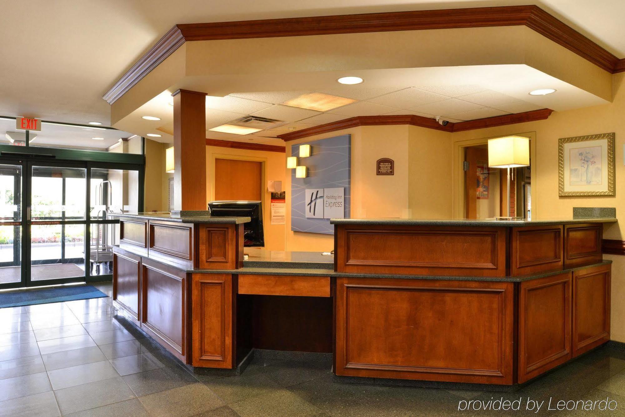 Holiday Inn Express Hotel & Suites Southfield - Detroit, An Ihg Hotel Extérieur photo