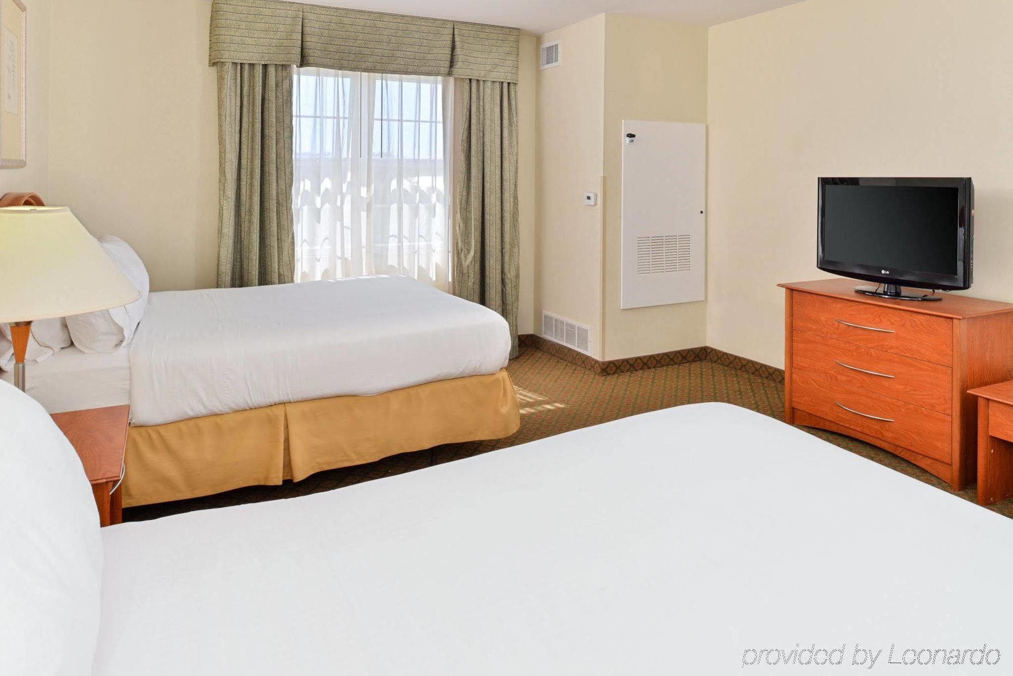 Holiday Inn Express Hotel & Suites Southfield - Detroit, An Ihg Hotel Extérieur photo