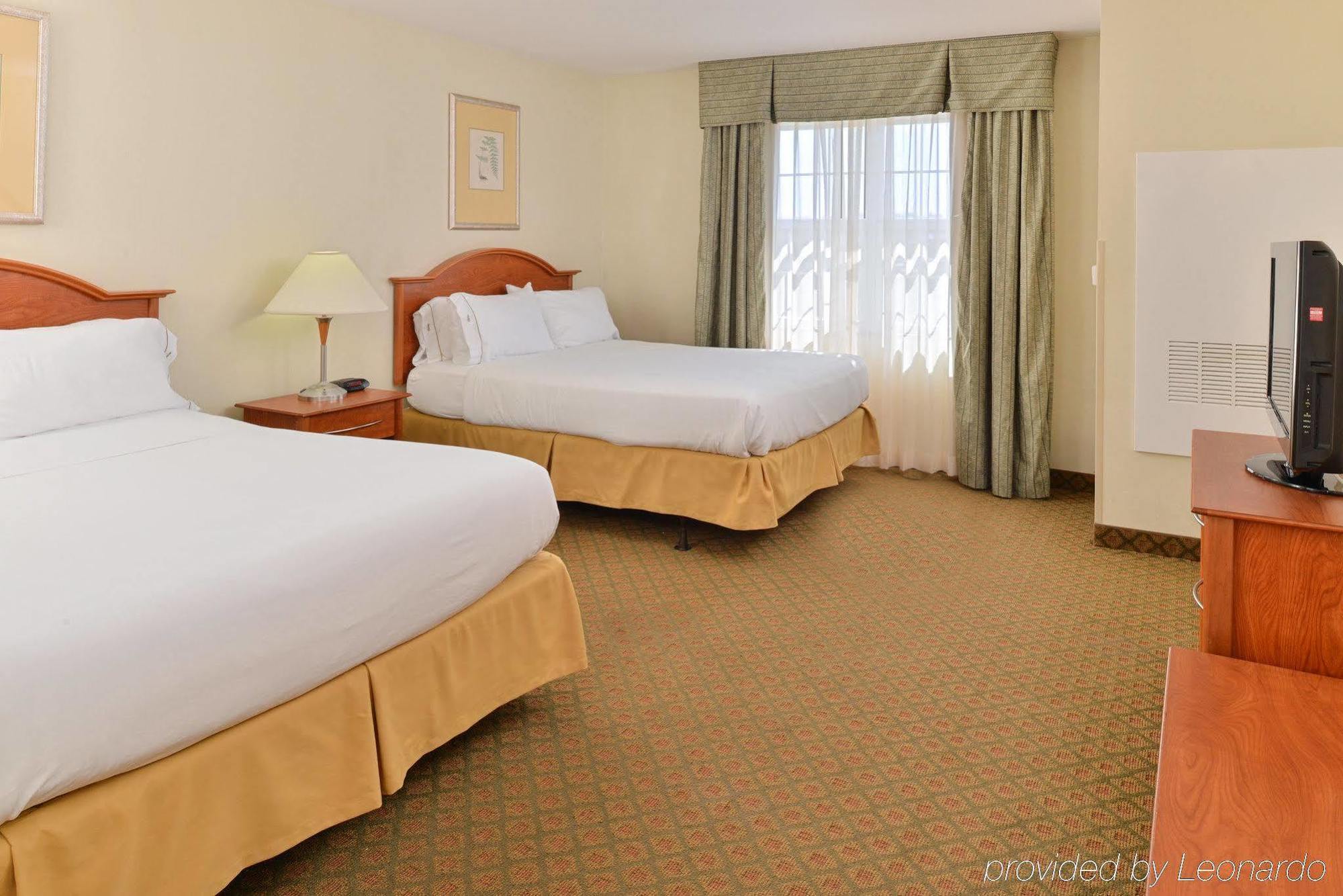 Holiday Inn Express Hotel & Suites Southfield - Detroit, An Ihg Hotel Extérieur photo
